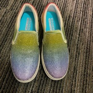 New Skechers Sparkle Queen Sneakers! Fab!